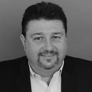 Meet your Posher, Adrian